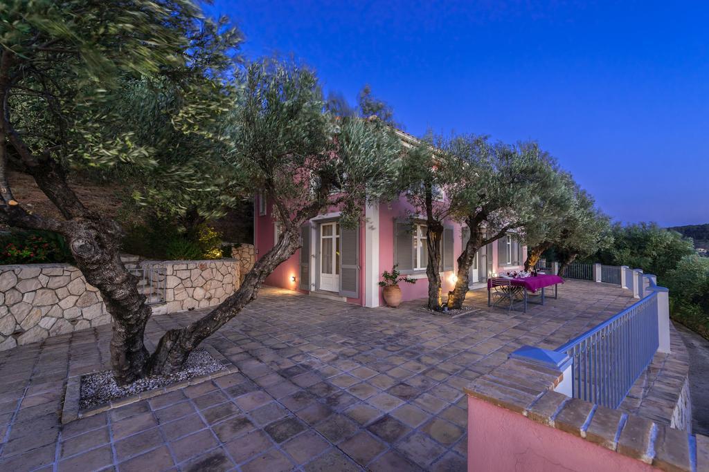 Villa Oliva, In A Serene Location & Private Pool, By Zantewize Akrotiri  Exteriér fotografie